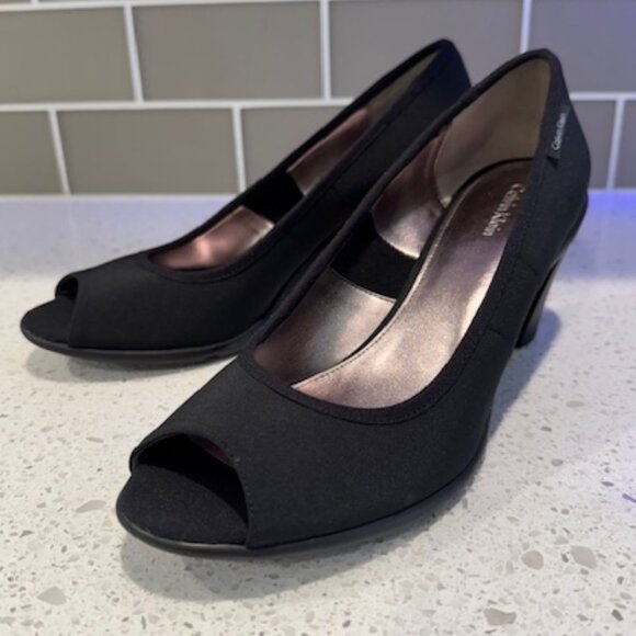Calvin Klein “Elissa” Stretch Peep-Toe Black Pump in Size 9M - Picture 1 of 6